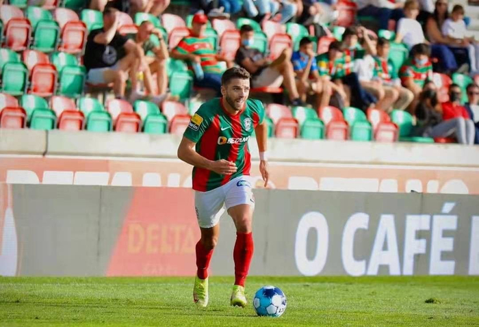 满冠网址 -关于葡超倒计时，巴塞罗那转会期内部沟通，细节引发关注，管理层满意，更衣室氛围转暖的信息