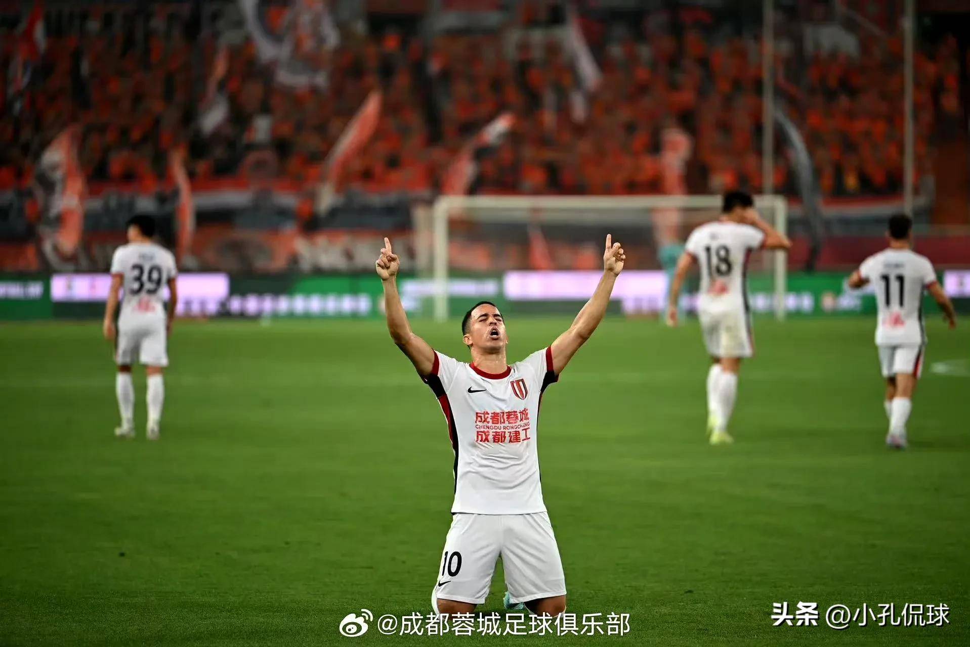 满冠官方网站 -冲刺阶段成都蓉城队长鼓劲今夜纽卡斯尔调整名单以备亚冠，连对手都承认：山东泰山关键时刻完成体检的简单介绍